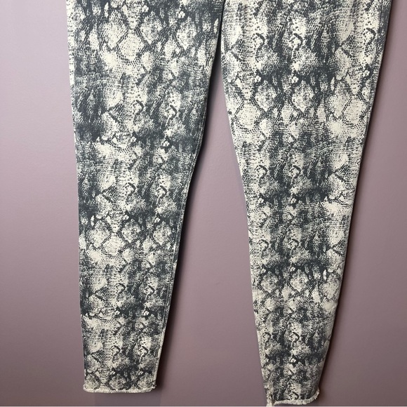 NWT Sam Edelman High Rise Skinny Ankle Snake Print 10 / 30 - Picture 4 of 11